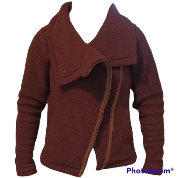 Basin and Range Lily Heavyweight fleece jacket, size small - Picture 4 of 6